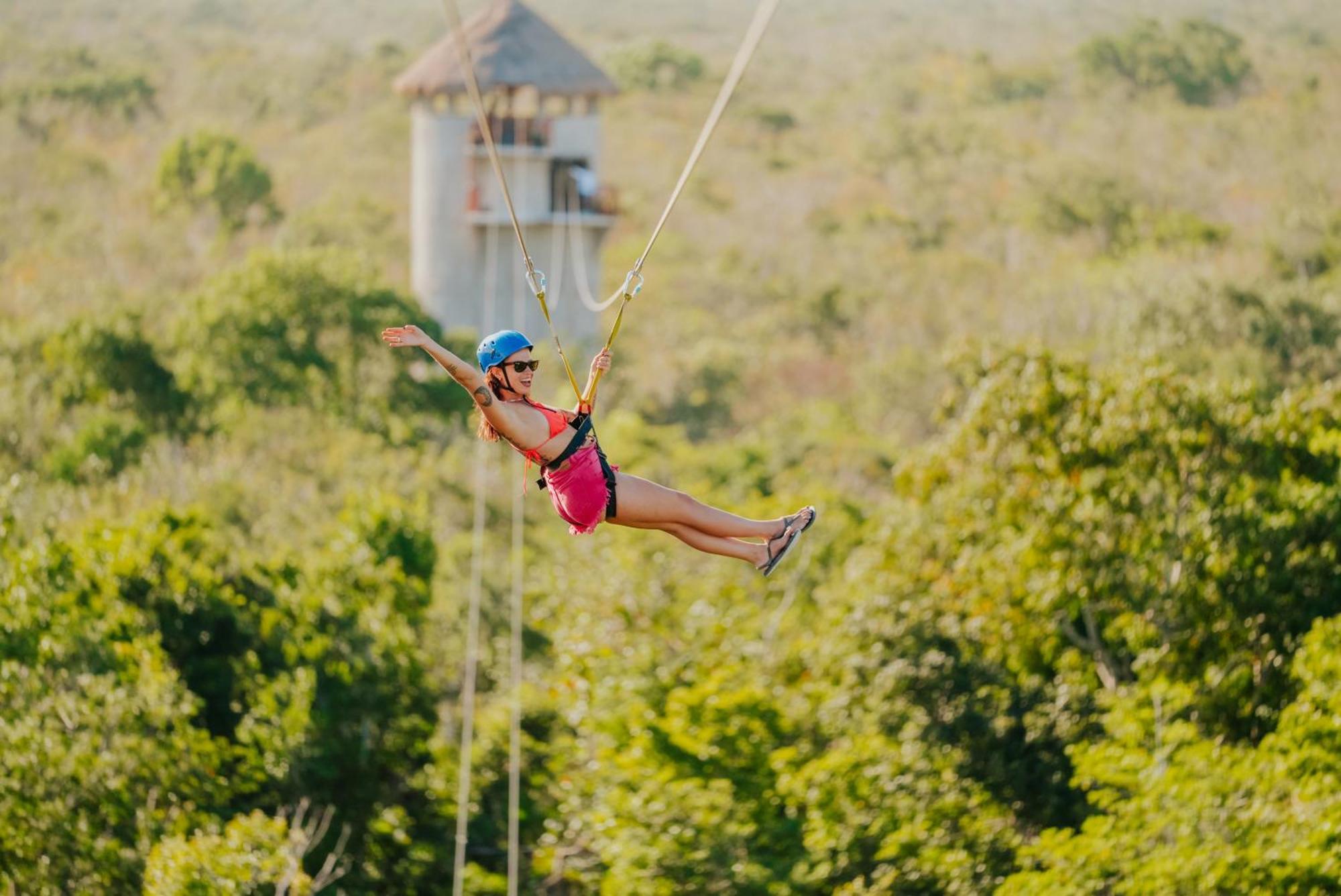 Hotel Casa Tortuga Tulum - Cenotes Park Inclusive Экстерьер фото Zip-lining at Xel-Há