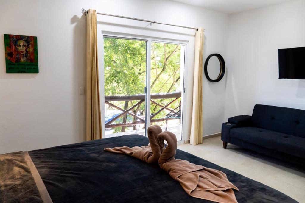 Hotel Casa Tortuga Tulum - Cenotes Park Inclusive Экстерьер фото A sliding door